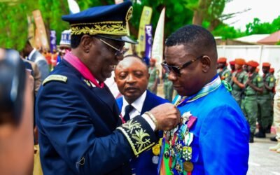 Le député Salmana élevé au grade d’Officier de Mérite Camerounais par le Président de la République S.E Paul Biya ce 20 Mai 2026